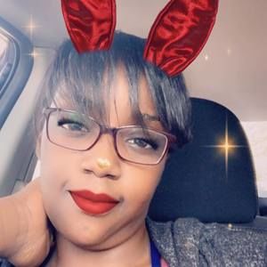 Meet your Posher, Candace